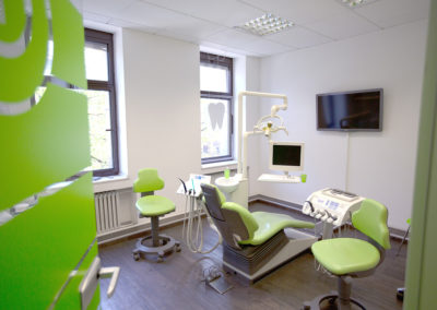 Behandlungsraum Innen Zahnarzt Dr. Pantas Düsseldorf